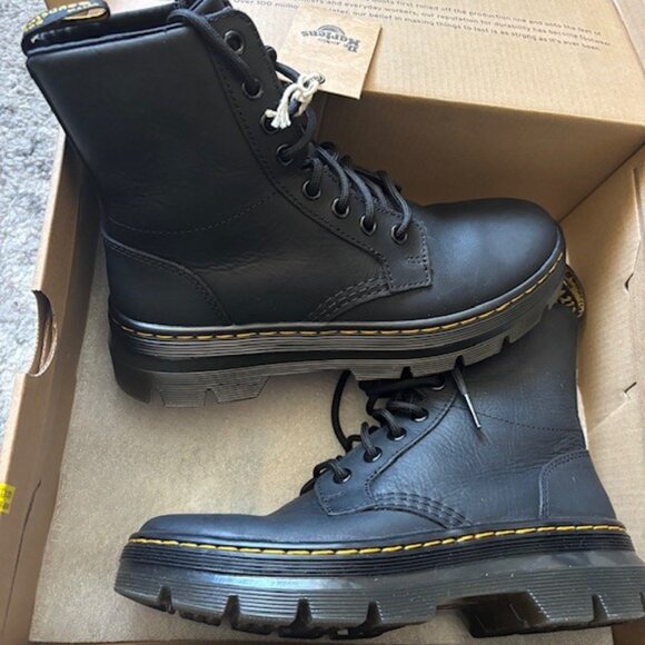 Dr. Martens - Unisex Adult Combs Leather Black Wyoming Boots - Woman's US 6 - Picture 5 of 10